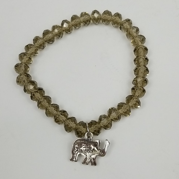 Elephant Stretch Beaded Bracelet - Picture 4 of 5